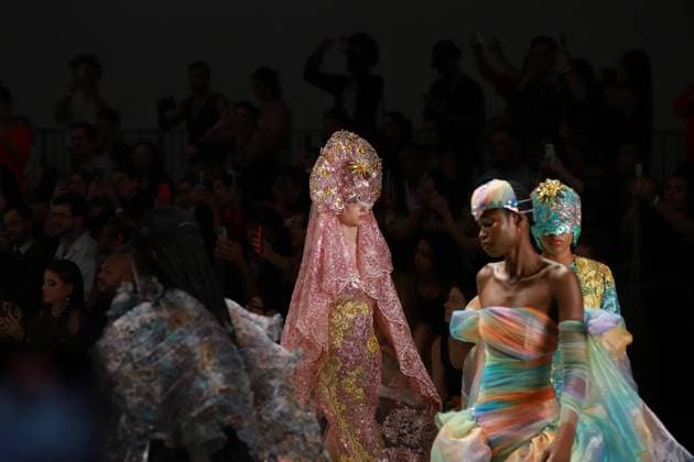 dario mittmann fashion show at spfw n60 in sao paulo Sao Paulo (SP), 10 16 2025 - fashion show Dario Mittmann Dario Mittmann fashion show at Sao Paulo Fashion Week - SPFW N60, at Pacubra in Ibirapuera Park in Sao Paulo, this Thursday, October 16, 2025. (Foto: Fabricio Bomjardim Thenews2 imago images) dario mittmann fashion show at spfw n60 in sao paulo  Copyright: xFABRICIOxBOMJARDIMx