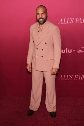 LOS ANGELES, CA - OCTOBER 16: O-T Fagbenle at the world premiere of Hulu s ˜All s Fair™ at the DGA theatre in Los Angeles, California on October 16, 2025. Copyright: xMediaPunchx