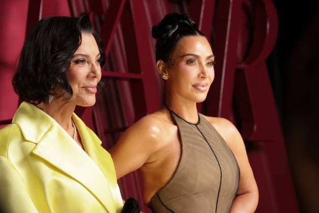 LOS ANGELES, CA - OCTOBER 16: Kim Kardashian and Kris Jenner at the world premiere of Hulu s ˜All s Fair™ at the DGA theatre in Los Angeles, California on October 16, 2025. Copyright: xCrashx xMediaPunchx