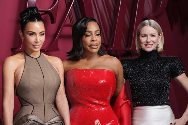 LOS ANGELES, CA - OCTOBER 16: Kim Kardashian, Niecy Nash and Naomi Watts at the world premiere of Hulu s ˜All s Fair™ at the DGA theatre in Los Angeles, California on October 16, 2025. Copyright: xCrashx xMediaPunchx