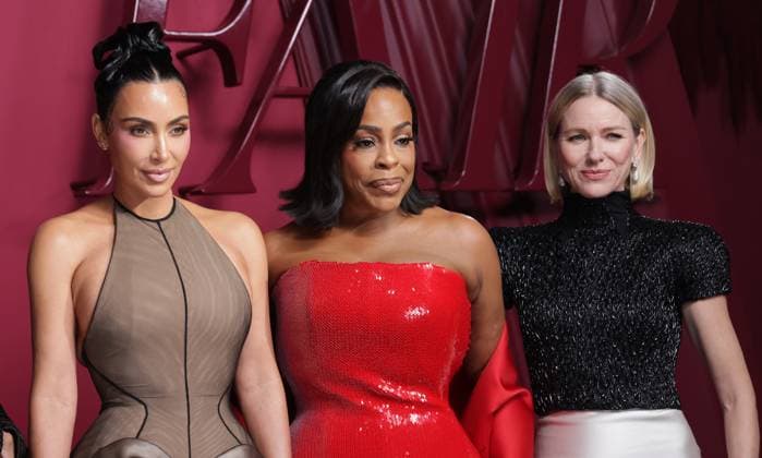 LOS ANGELES, CA - OCTOBER 16: Kim Kardashian, Niecy Nash and Naomi Watts at the world premiere of Hulu s ˜All s Fair™ at the DGA theatre in Los Angeles, California on October 16, 2025. Copyright: xCrashx xMediaPunchx