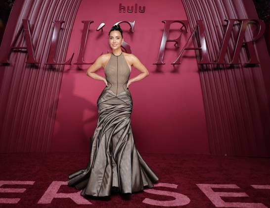 LOS ANGELES, CA - OCTOBER 16: Kim Kardashian at the world premiere of Hulu s ˜All s Fair™ at the DGA theatre in Los Angeles, California on October 16, 2025. Copyright: xCrashx xMediaPunchx