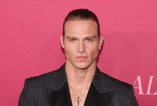 LOS ANGELES, CA - OCTOBER 16: Matthew Noszka at the world premiere of Hulu s ˜All s Fair™ at the DGA theatre in Los Angeles, California on October 16, 2025. Copyright: xCrashx xMediaPunchx