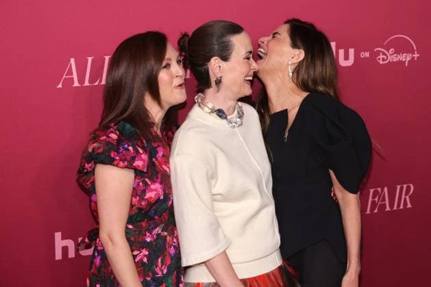 LOS ANGELES, CA - OCTOBER 16: Carla Gallo, Sarah Paulson and Amanda Peet at the world premiere of Hulu s ˜All s Fair™ at the DGA theatre in Los Angeles, California on October 16, 2025. Copyright: xCrashx xMediaPunchx