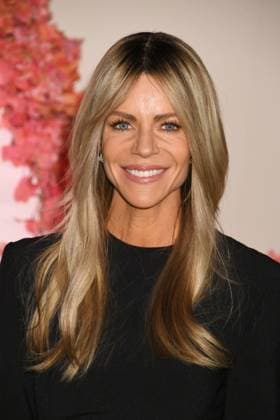 LOS ANGELES, CA - OCTOBER 16: Kaitlin Olson at the Netflix Premiere of Nobody Wants This at The Egyptian Theatre on October 16, 2025 in Los Angeles, California. Copyright: xJeffreyxMayerx