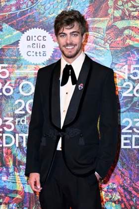 20th Edition of Rome Film Fest Red Carpet of the movie -Squali- Auditorium Conciliazione - Rome, Italy Lorenzo Zurzolo 20th Edition of Rome Film Fest Red Carpet of the movie -Squali- Auditorium Conciliazione - Rome, Italy 16th October 2025  Copyright: xMAXxMONTINGELLI SGPx