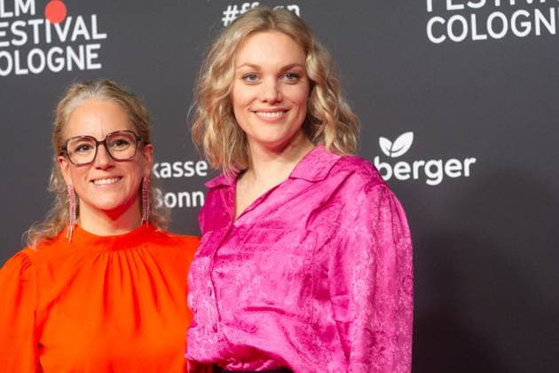 Red Carpet Before The Award Ceremony For Cologne Film Festival 2025 Gertje Forlong and Jennifer Buschmann pose for pictures on the red carpet before the award ceremony of the Cologne Film Festival 2025 at Film Palast in Cologne, Germany, on October 26, 2025. cologne Germany  Copyright: xYingxTangx originalFilename: tang-notitle251016_npvIb.jpg