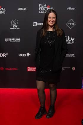 Red Carpet Before The Award Ceremony For Cologne Film Festival 2025 Neshe Demir, a German actress, poses for pictures on the red carpet before the award ceremony of the Cologne Film Festival 2025 at Film Palast in Cologne, Germany, on October 26, 2025. cologne Germany  Copyright: xYingxTangx originalFilename: tang-notitle251016_nprpq.jpg