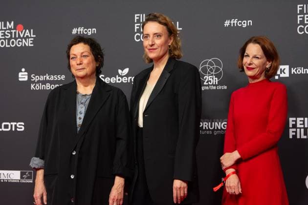 Red Carpet Before The Award Ceremony For Cologne Film Festival 2025 Maren Eggert, a German actress and a prize winner for the international actor award, Dr. Martina Richter, and Lisa Gotto pose for pictures on the red carpet before the award ceremony of the Cologne Film Festival 2025 at Film Palast in Cologne, Germany, on October 26, 2025. cologne Germany  Copyright: xYingxTangx originalFilename: tang-notitle251016_npYcO.jpg