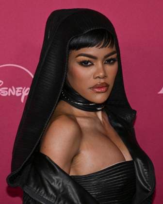 October 16, 2025, West Hollywood, California, USA: American singer, songwriter, actress, model, dancer, choreographer, and music video director TEYANA TAYLOR attends the World Premiere Of Hulu s All s Fair West Hollywood USA - ZUMAb173 20251016_aap_b173_028 Copyright: xBillyxBennightx