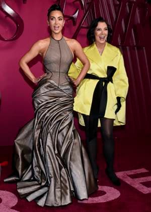 October 16, 2025, West Hollywood, California, USA: American socialite, entrepreneur, and reality TV star KIM KARDASHIAN and media personality, businesswoman, and matriarch of the KARDASHIAN-JENNER family KRIS JENNER attend the World Premiere Of Hulu s All s Fair West Hollywood USA - ZUMAb173 20251016_aap_b173_039 Copyright: xBillyxBennightx