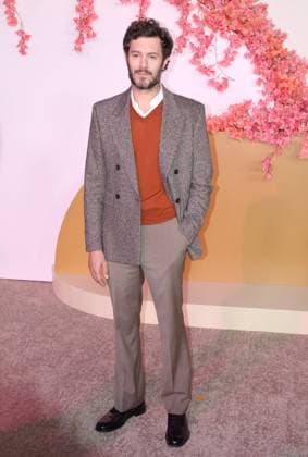 Nobody Wants This Season 2 Premiere Event, Los Angeles, California, USA - 16 Oct 2025 Adam Brody at the premiere of Netflix s Nobody Wants This Season 2 held at the Egyptian Theatre in Hollywood, USA on October 16, 2025., Credit:Lumeimages.com Avalon USA, California, Los Angeles, Hollywood, CA, USA Copyright: xLumeimages.comx xAvalonx 1046068602