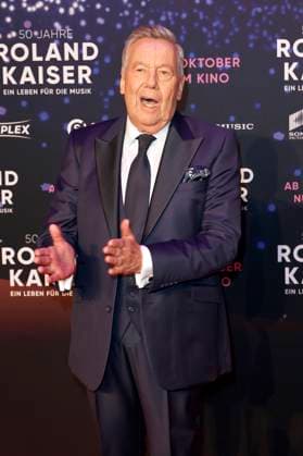 Roland Kaiser at the premiere of the documentary 50 Years of Roland Kaiser A Life for Music at Cineplex Münster Münster, 16 10 2025 Foto:xT.xSchröerx xFuturexImagex kaiser_5007