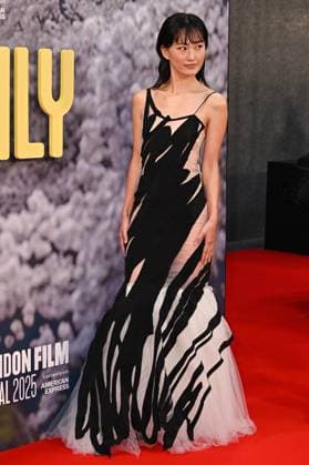 Mari Yamamoto attends Rental Family Premiere during the BFI London Film Festival, at the Southbank Centre, Royal Festival Hall in London, England. UK. Thursday 16th October 2025 Copyright: xJamesxWarrenx LFF- RENTAL FAMILY-15
