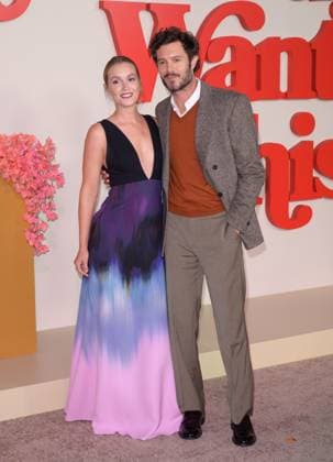 Nobody Wants This Season 2 Premiere - Los Angeles, USA LOS ANGELES, USA. October 16, 2025: Leighton Meester & Adam Brody at the season 2 premiere for Nobody Wants This at the Egyptian Theatre. Los Angeles CA USA  Copyright: xPaulxSmith Featureflashx