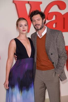 Nobody Wants This Season 2 Premiere - Los Angeles, USA LOS ANGELES, USA. October 16, 2025: Leighton Meester & Adam Brody at the season 2 premiere for Nobody Wants This at the Egyptian Theatre. Los Angeles CA USA  Copyright: xPaulxSmith Featureflashx