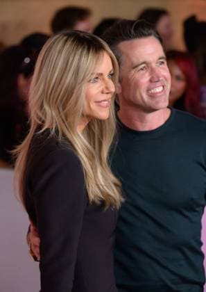 Nobody Wants This Season 2 Premiere - Los Angeles, USA LOS ANGELES, USA. October 16, 2025: Kaitlin Olson & Rob Mac McElhenney at the season 2 premiere for Nobody Wants This at the Egyptian Theatre. Los Angeles CA USA  Copyright: xPaulxSmith Featureflashx
