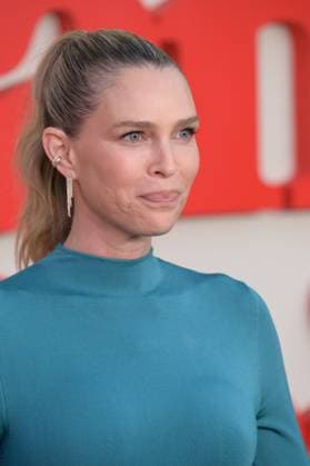 Nobody Wants This Season 2 Premiere - Los Angeles, USA LOS ANGELES, USA. October 16, 2025: Sara Foster at the season 2 premiere for Nobody Wants This at the Egyptian Theatre. Los Angeles CA USA  Copyright: xPaulxSmith Featureflashx