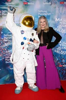 Lieselotte Reznicek at the world premiere of the 360° fulldome show by Peter Schillings Major Tom completely detached at the Zeiss Großplanetarium Berlin, 16 10 2025 Foto:xN.xKubelkax xFuturexImagex tom_5005
