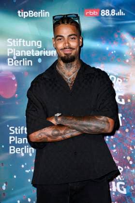 Germain Wolf at the world premiere of the 360° fulldome show by Peter Schillings Major Tom completely detached at the Zeiss Großplanetarium Berlin, 16 10 2025 Foto:xN.xKubelkax xFuturexImagex tom_5058