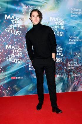 Jahvis Ruland at the world premiere of the 360° fulldome show by Peter Schillings Major Tom completely detached at the Zeiss Großplanetarium Berlin, 16 10 2025 Foto:xN.xKubelkax xFuturexImagex tom_5063