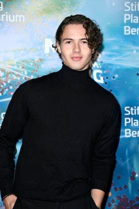 Jahvis Ruland at the world premiere of the 360° fulldome show by Peter Schillings Major Tom completely detached at the Zeiss Großplanetarium Berlin, 16 10 2025 Foto:xN.xKubelkax xFuturexImagex tom_5067