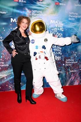 Heike Kloss at the world premiere of the 360° fulldome show by Peter Schillings Major Tom completely detached at the Zeiss Großplanetarium Berlin, 16 10 2025 Foto:xN.xKubelkax xFuturexImagex tom_5069