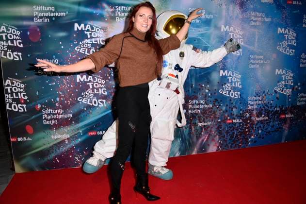 Kerstin Merlin at the world premiere of the 360° fulldome show by Peter Schillings Major Tom completely detached at the Zeiss Großplanetarium Berlin, 16 10 2025 Foto:xN.xKubelkax xFuturexImagex tom_5083