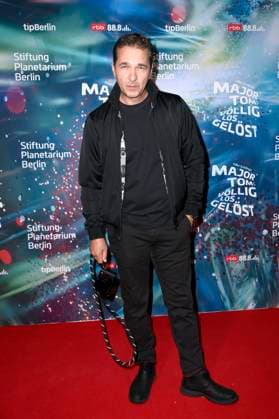 Andreas Elsholz at the world premiere of the 360° fulldome show by Peter Schillings Major Tom completely detached at the Zeiss Großplanetarium Berlin, 16 10 2025 Foto:xN.xKubelkax xFuturexImagex tom_5085