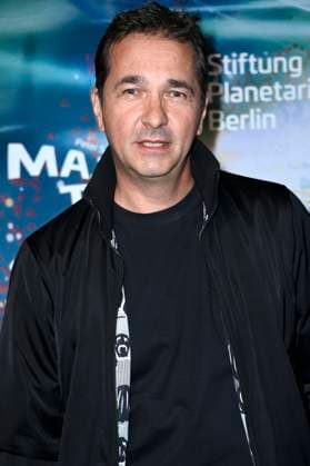 Andreas Elsholz at the world premiere of the 360° fulldome show by Peter Schillings Major Tom completely detached at the Zeiss Großplanetarium Berlin, 16 10 2025 Foto:xN.xKubelkax xFuturexImagex tom_5089