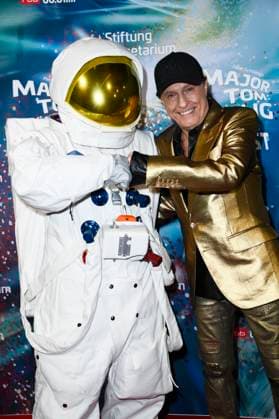 Peter Schilling at the world premiere of the 360° fulldome show of Peter Schillings Major Tom completely detached at the Zeiss Großplanetarium Berlin, 16 10 2025 Foto:xN.xKubelkax xFuturexImagex tom_5134