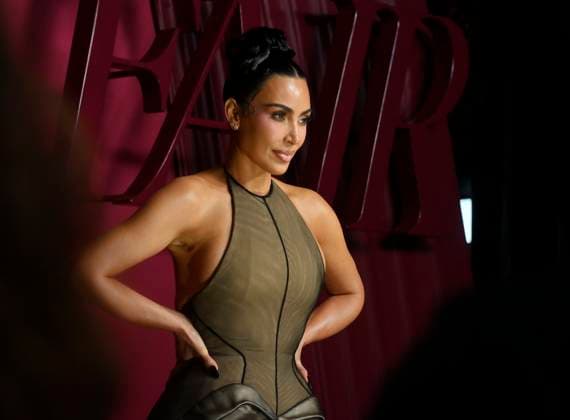 Cast member Kim Kardashian attends the world premiere of the Hulu original TV Series All s Fair at the DGA Theater in Los Angeles on Thursday, October 16, 2025. Storyline: Follows a successful divorce lawyer and the owner of an all-female law firm in Los Angeles.  LAP2025101604 JIMxRUYMEN