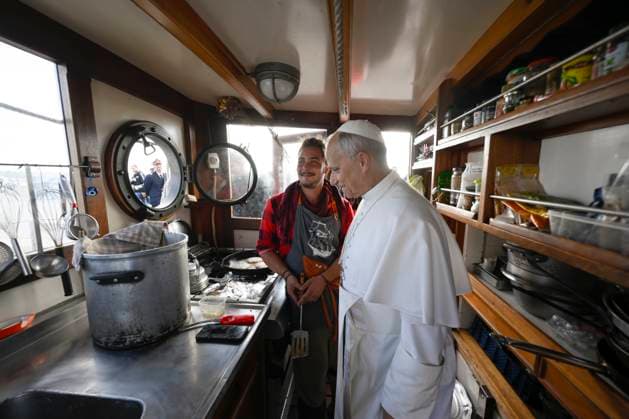 ITALY - REL - POPE LEO XIV VISITS THE PEACE TRAINING SHIP MED 25 BEL ESPOIR October 17, 2025 Italy, Rome,17-10-2025 Rome-Ostia - Pope Leo XIV Visits the Peace Training Ship Med 25 Bel Espoir EDITORIAL USE ONLY - NO BOOKS Copyright: xFrancescoxSforzax