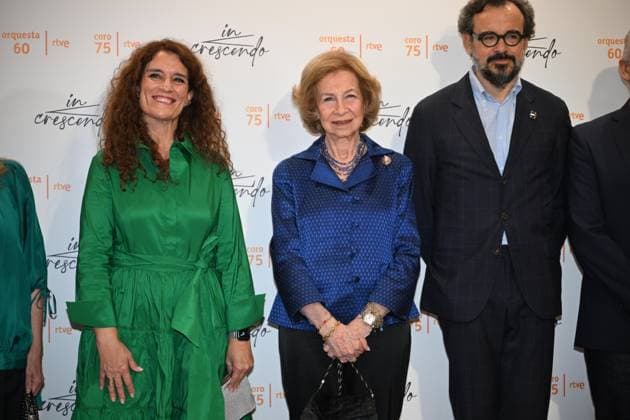 Queen Sofía attends the premiere of Metalepsis , by the Orquesta y Coro RTVE Queen Sofía during the premiere of Metalepsis , by the Orquesta y Coro RTVE, on October 17, 2025, in Madrid Spain REINA SOFIA RTVE ORQUESTA Y CORO MUSICA José Madrid Madrid Madrid Spain  Copyright: xJosÃ xOlivax 7034244