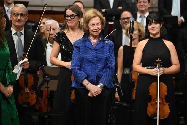 Queen Sofía attends the premiere of Metalepsis , by the Orquesta y Coro RTVE Queen Sofía during the premiere of Metalepsis , by the Orquesta y Coro RTVE, on October 17, 2025, in Madrid Spain REINA SOFIA RTVE ORQUESTA Y CORO MUSICA José Madrid Madrid Madrid Spain  Copyright: xJosÃ xOlivax 7034296