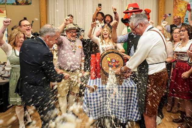 October 17, 2025, Breslau, On, Canada: Prime Minister Mark Carney taps a keg at an Oktoberfest event at the Schwaben Club in Breslau, Ont., on Friday, Oct. 17, 2025. Breslau Canada  - ZUMAc35_ 20251017_zaf_c35_036 Copyright: xChrisxYoungx