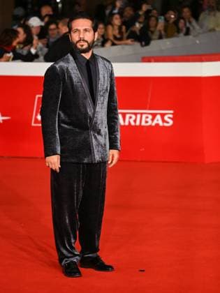 : Rome Cinema Fest 2025, Evening 3, Red Carpet for the film 40 Seconds. Pictured: Vincenzo Alfieri  - ZUMAp169 20251017_zea_p169_1326 Copyright: xMaurizioxD Avanzox