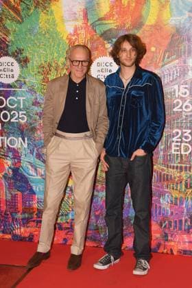 Rome, Italy: Rome, Cinema Fest 2025 Alice nella Citta Third Day Red Carpet film, Anemone, In the photo: Daniel Day Lewis Ronan Day Lewis Rome Italy  - ZUMAp169 20251017_zea_p169_1391 Copyright: xVincenzoxLandix