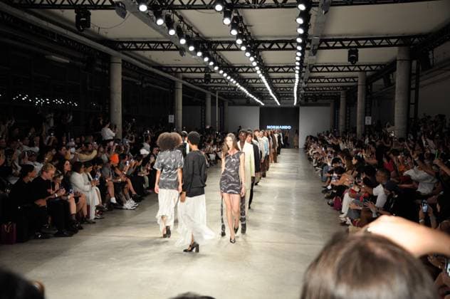 SaO PAULO, SP - 17.10.2025: SPFW N60 - Fashion show by designer Marco Normando, this Friday (17) SPFW - Brazilian Cultures Pavilion located in Ibirapuera Park in Sao Paulo, SP. x2826112x  ArmandoxFerraz