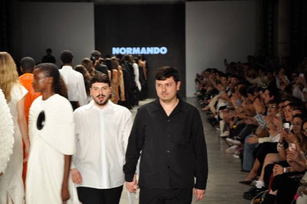 SaO PAULO, SP - 17.10.2025: SPFW N60 - Fashion show by designer Marco Normando, this Friday (17) SPFW - Brazilian Cultures Pavilion located in Ibirapuera Park in Sao Paulo, SP. x2826142x  ArmandoxFerraz