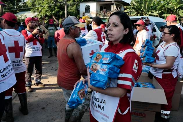 October 17, 2025, Veracruz, Poza Rica, Mexico: One week after Tropical Storm RAYMOND caused severe damage and flooding in Poza Rica, Veracruz, a caravan of Mexican Red Cross personnel delivered humanitarian aid, provided health services, and provided free internet access to contact or search for missing relatives in the most affected areas of this municipality. The oÂlamo region was the hardest hit, where water swept away vehicles and furniture, and even completely covered some homes due to overflowing rivers. This also damaged communication and electricity services. The cleanup work has been carried out largely by residents themselves, as they are in areas that are difficult to access due to the enormous amount of mud covering their stre - ZUMAp204 20251017_zip_p204_086 Copyright: xJosuexPerezx