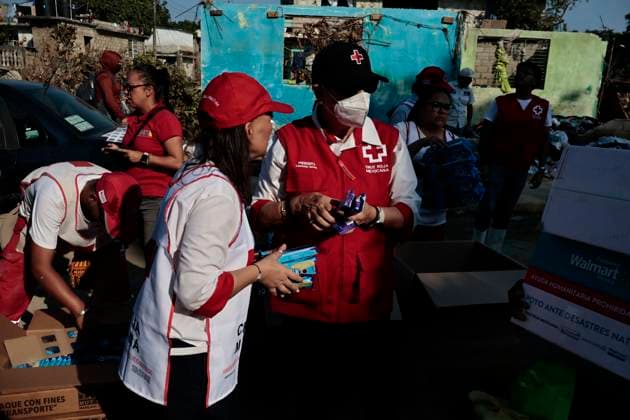 October 17, 2025, Veracruz, Poza Rica, Mexico: One week after Tropical Storm RAYMOND caused severe damage and flooding in Poza Rica, Veracruz, a caravan of Mexican Red Cross personnel delivered humanitarian aid, provided health services, and provided free internet access to contact or search for missing relatives in the most affected areas of this municipality. The oÂlamo region was the hardest hit, where water swept away vehicles and furniture, and even completely covered some homes due to overflowing rivers. This also damaged communication and electricity services. The cleanup work has been carried out largely by residents themselves, as they are in areas that are difficult to access due to the enormous amount of mud covering their stre - ZUMAp204 20251017_zip_p204_087 Copyright: xJosuexPerezx