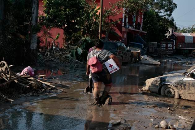 October 17, 2025, Veracruz, Poza Rica, Mexico: One week after Tropical Storm RAYMOND caused severe damage and flooding in Poza Rica, Veracruz, a caravan of Mexican Red Cross personnel delivered humanitarian aid, provided health services, and provided free internet access to contact or search for missing relatives in the most affected areas of this municipality. The oÂlamo region was the hardest hit, where water swept away vehicles and furniture, and even completely covered some homes due to overflowing rivers. This also damaged communication and electricity services. The cleanup work has been carried out largely by residents themselves, as they are in areas that are difficult to access due to the enormous amount of mud covering their stre - ZUMAp204 20251017_zip_p204_100 Copyright: xJosuexPerezx