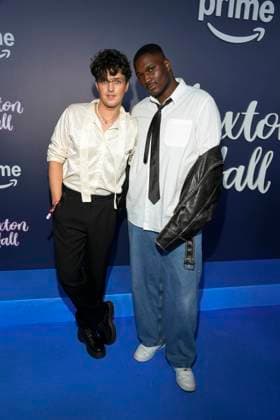 abb Maxton Hall Leo Mahalo and Marvin De Graft as guests on the blue carpet at the premiere of the Amazon Prime TV series Maxton Hall The World Between Us Season 2 at the Tempodrom on 17 10 2025 in Berelin Berlin Germany