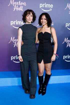Serena Posadino with company at the premiere of season 2 of the Amazon Prime Video series Maxton Hall The World Between Us at the Tempodrom Berlin, 17 10 2025 Foto:xA.xBuggex xFuturexImagex maxton_5140
