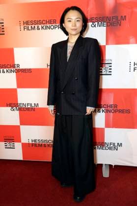 Yun Huang at the 36 award ceremony of the Hessian Film and Cinema Prize 2025 in the Alte Oper Frankfurt am Main, 17 10 2025 Foto:xP.xBackx xFuturexImagex kinopreis_5039