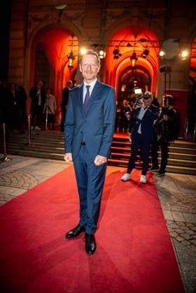 17 20 2025 xesx Frankfurt am Main, Alte Oper Hessische Film und Kinopreis 2025 Michael Kessler received the honorary award from the Hessian Minister President ES