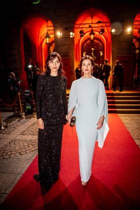 17 20 2025 xesx Frankfurt am Main, Alte Oper Hessische Film und Kinopreis 2025 Actresses Pegah Ferydoni and Melika Foroutan ES