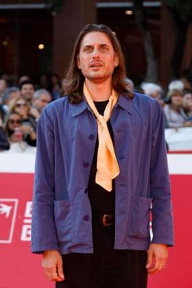 October 18, 2025, Rome, ITALY: Italian actor Luca Marinelli arrives for the screening of the movie ˜Non essere cattivo™ at the 20th annual Rome International Film Fest in Rome, Italy, 18 October 2025. The Festa del Cinema di Roma runs from 15 to 26 October 2025. ANSA FABIO FRUSTACI Rome ITALY  - ZUMAa110 20251018_zaf_a110_027 Copyright: xFabioxFrustacix