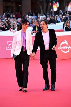 : Roma Cinema Fest 2025, evening 4 - red carpet Don t be bad In the photo: Roberta Mattei  - ZUMAp169 20251018_zea_p169_761 Copyright: xMaurizioxD Avanzox